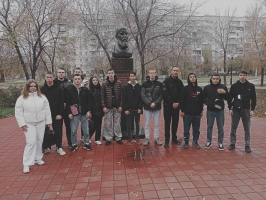 Студенты Волгоградского энергетического колледжа приняли участие в митинге, посвященном 81-й годовщине начала контрнаступления советских войск под Сталинградом