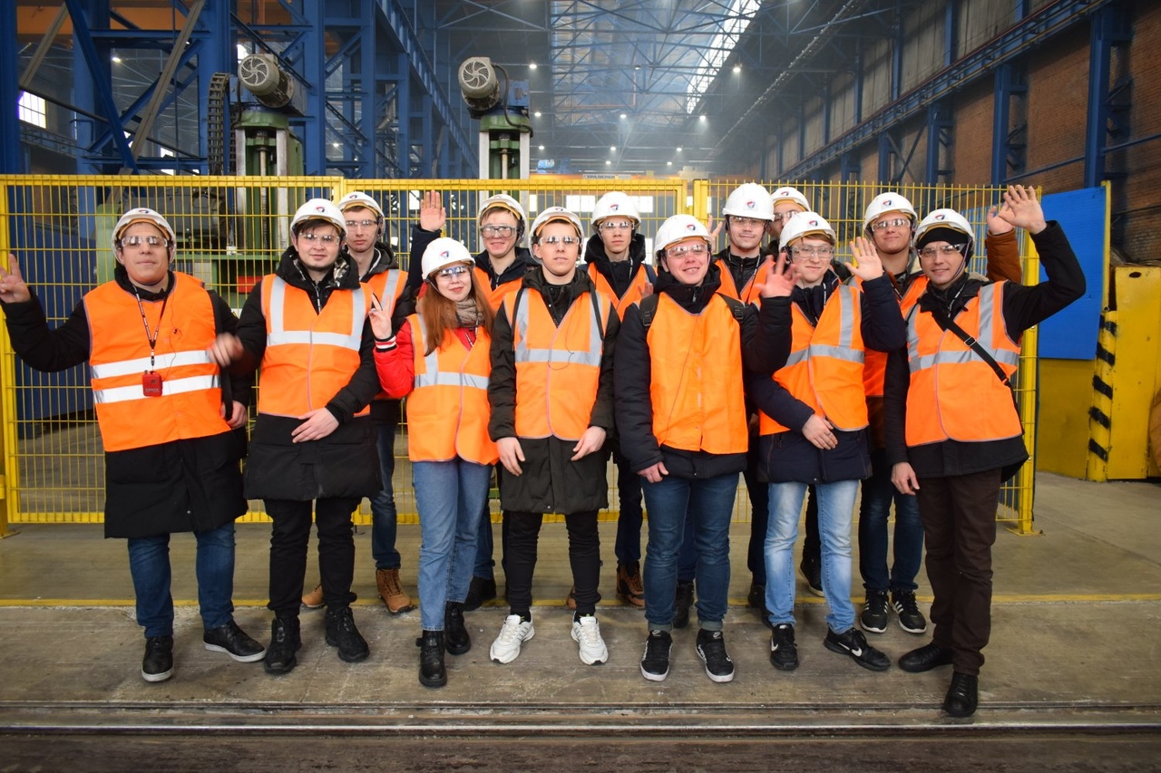 Будущие монтажники познают основы производства конструкций на предприятиях Волгограда